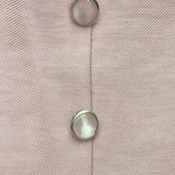 Detalhe de acabamento de uma peça da Viva Linda